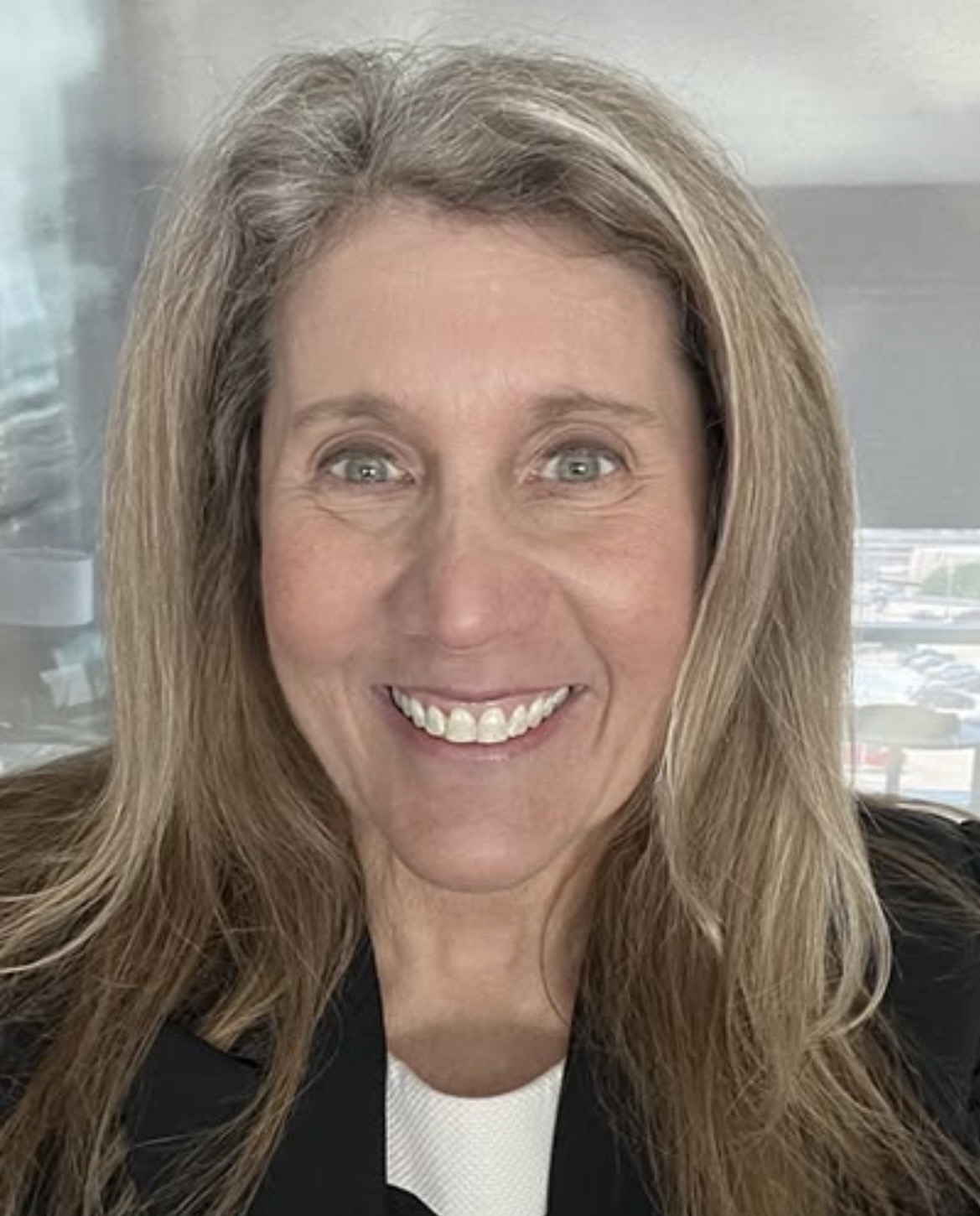 Laura Frank Barnard, Lead Host & Co-Founder, The Pitch Club & Strategic Mindset